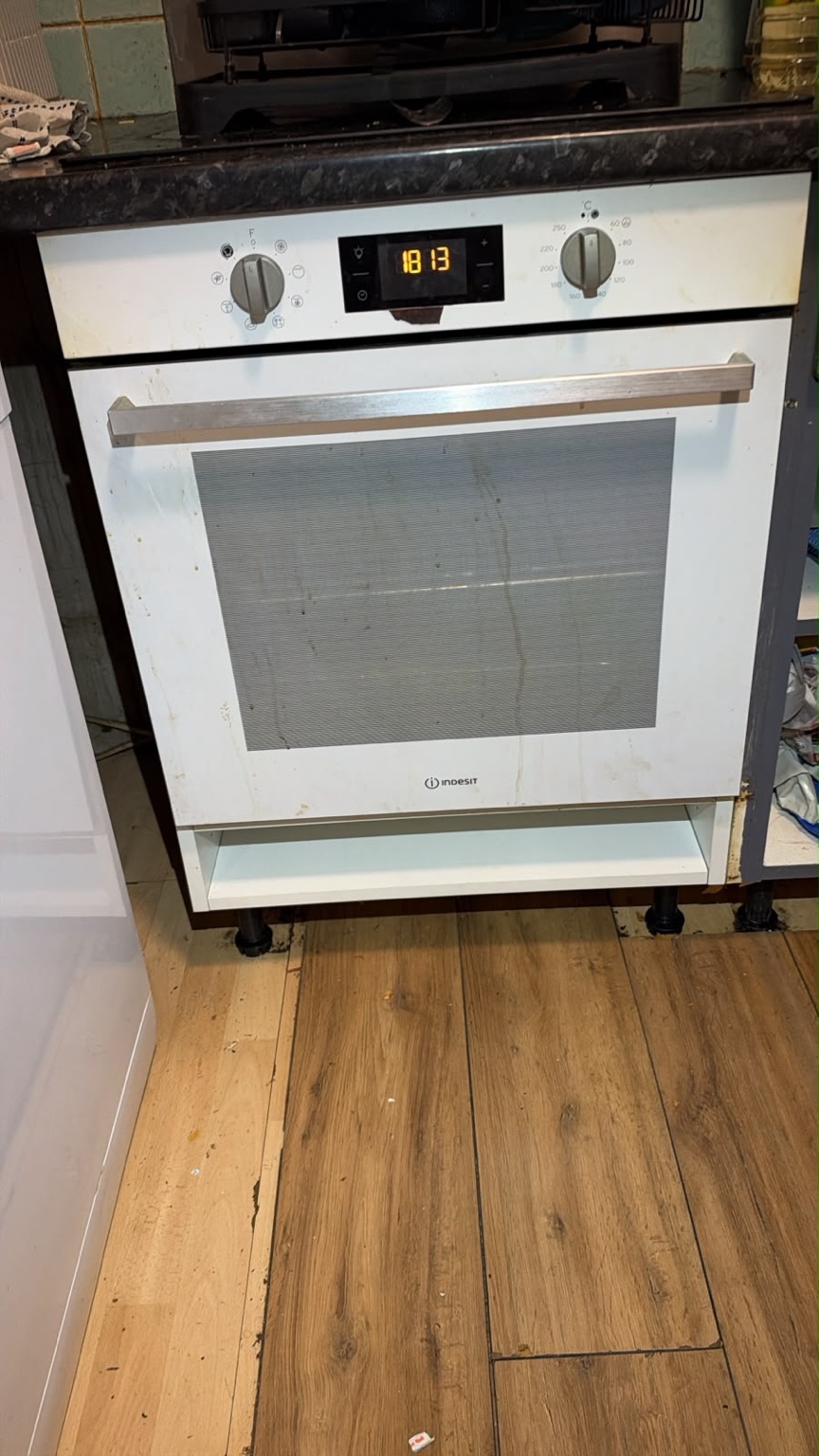 Replacement oven housing fitted by BELO WORKS in Brighton
